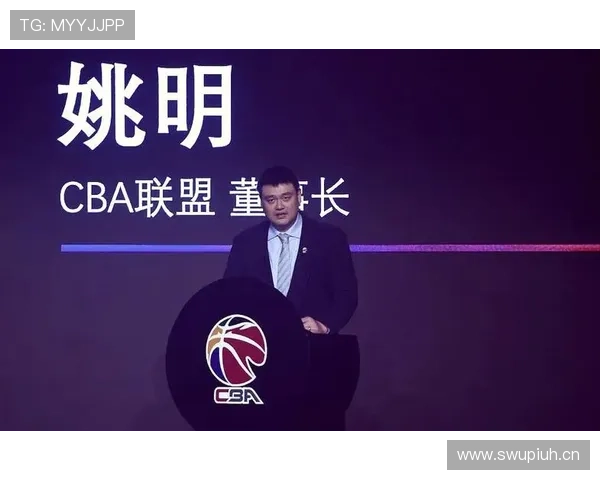 姚明豪宅厨房比球场还要敞亮，简直不像个运动员家